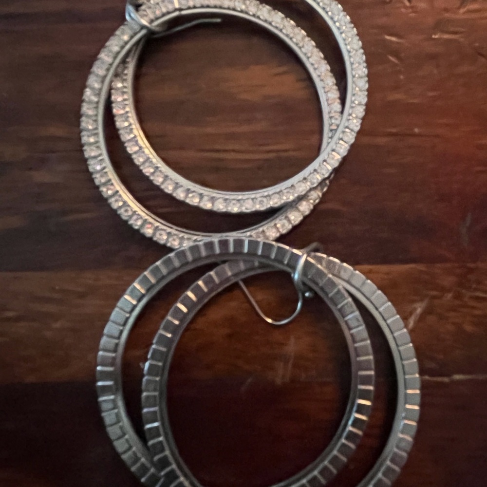 sparkly  silver double Hoop Earrings - Picture 4 of 4